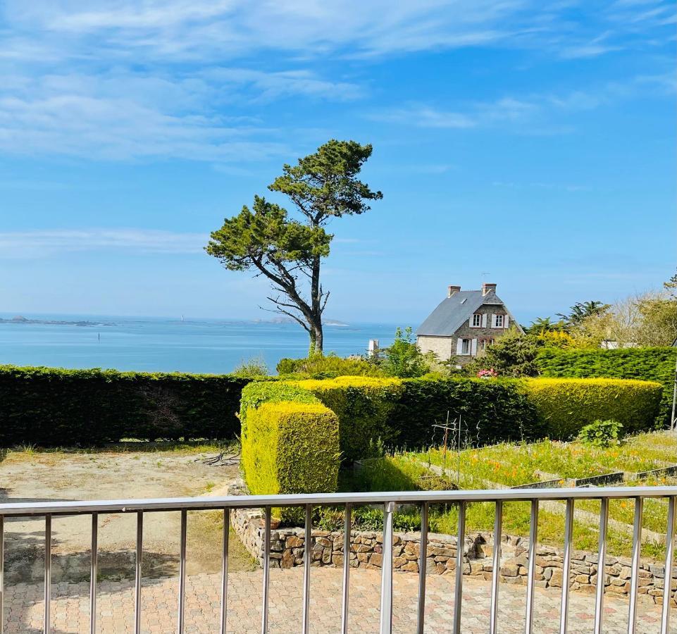 Villa Simone vue mer 2min à pied de la plage Saint-Lunaire Exterior foto